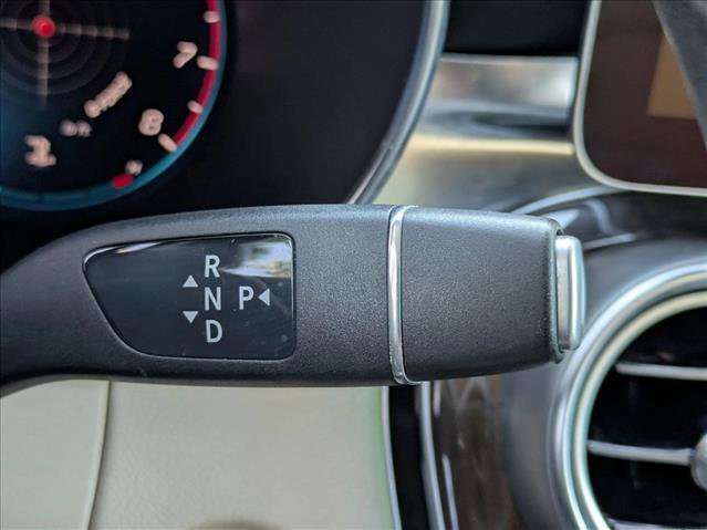 Used 2022 Mercedes-Benz GLC 300 image 12