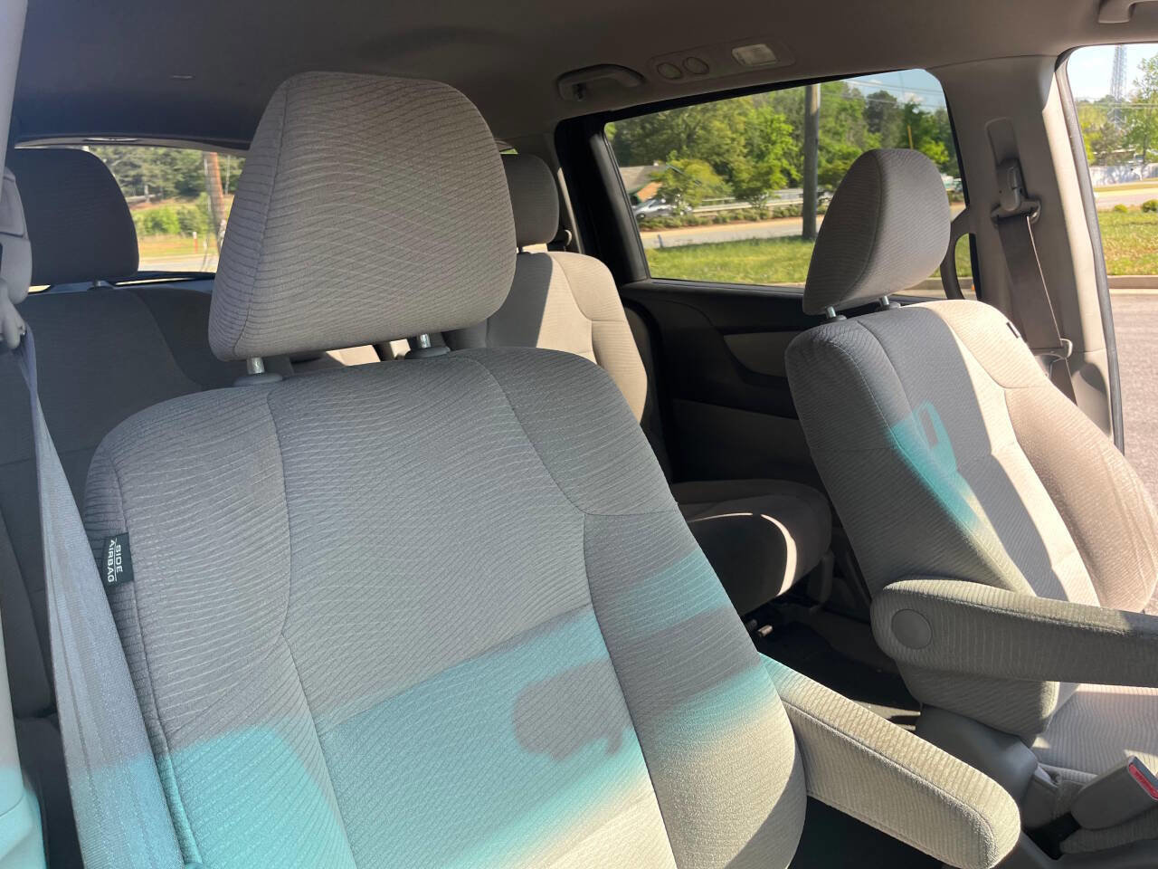Used 2012 Honda Odyssey LX image 15