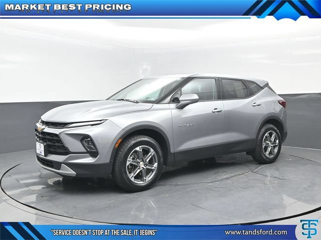 Used 2025 Chevrolet Blazer LT