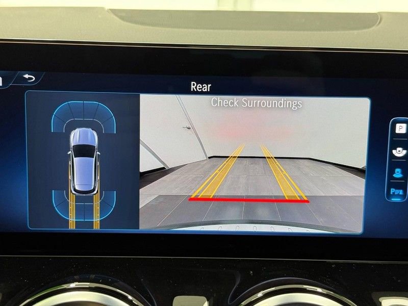 New 2025 Mercedes-Benz GLA 250 4MATIC image 13