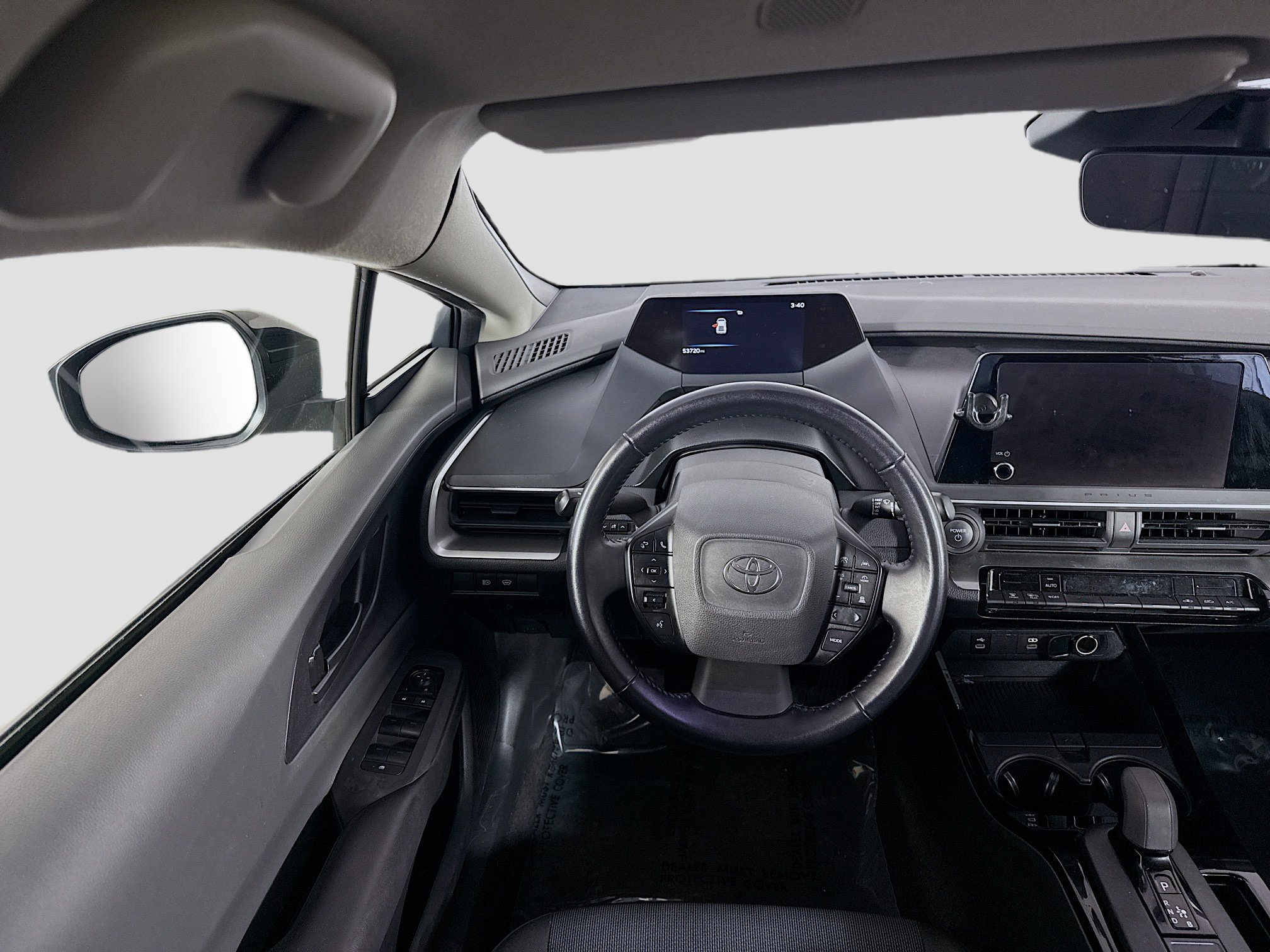 Used 2023 Toyota Prius LE image 17