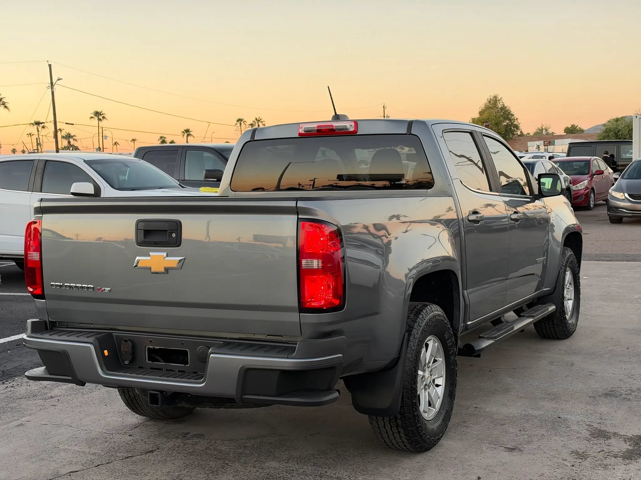 Used 2019 Chevrolet Colorado W/T w/ WT Convenience Package RWD image 7