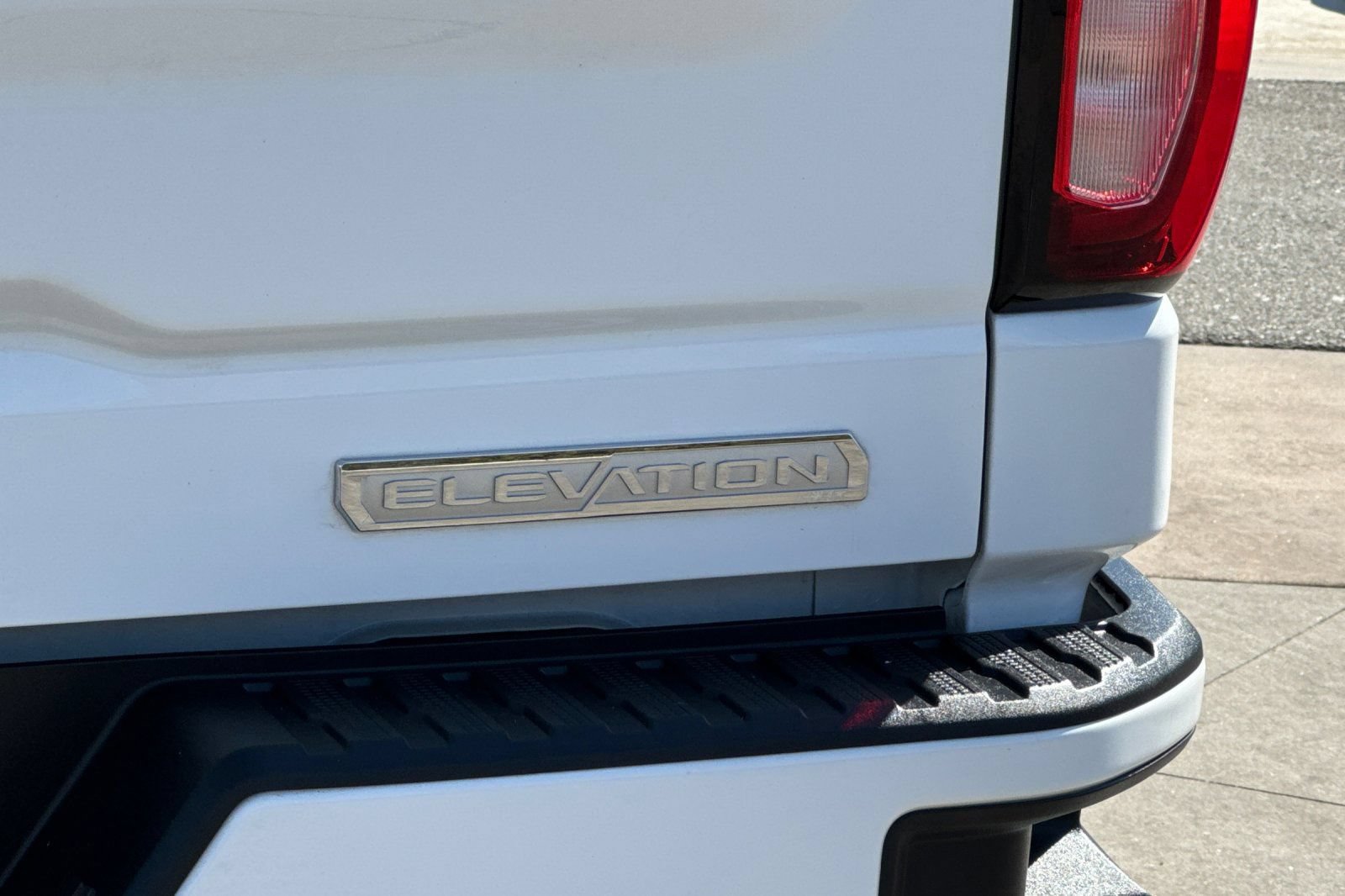 Certified 2023 GMC Sierra 1500 Elevation w/ Preferred Package AWD/4WD image 27