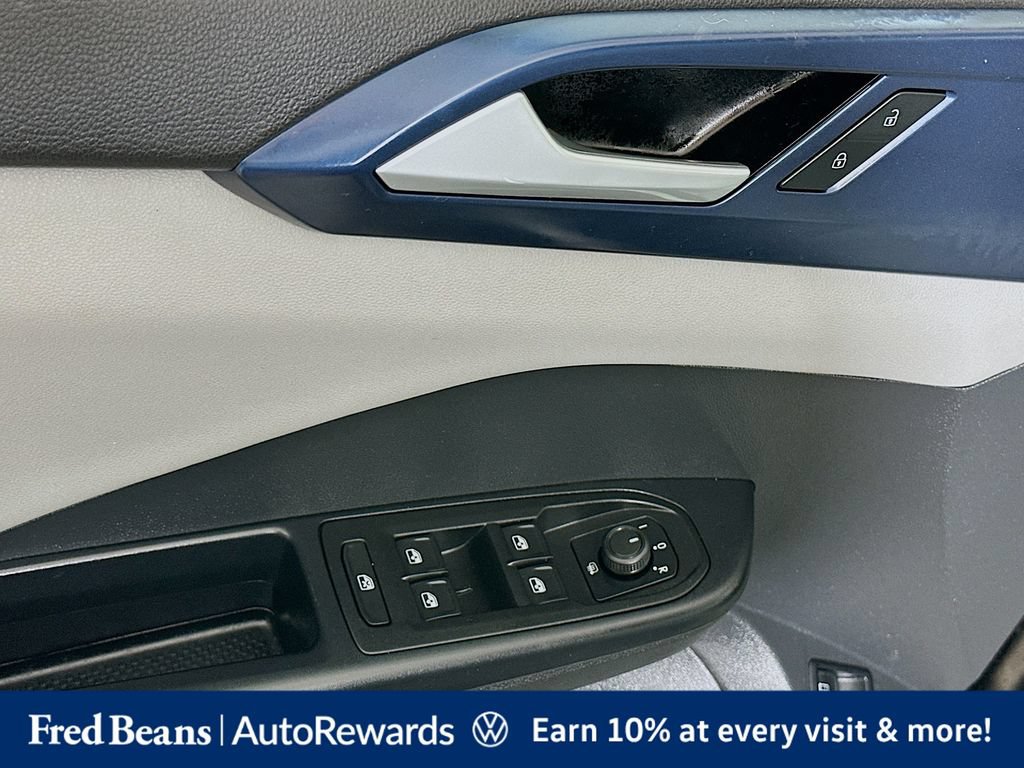 Certified 2023 Volkswagen Taos SE AWD/4WD image 22