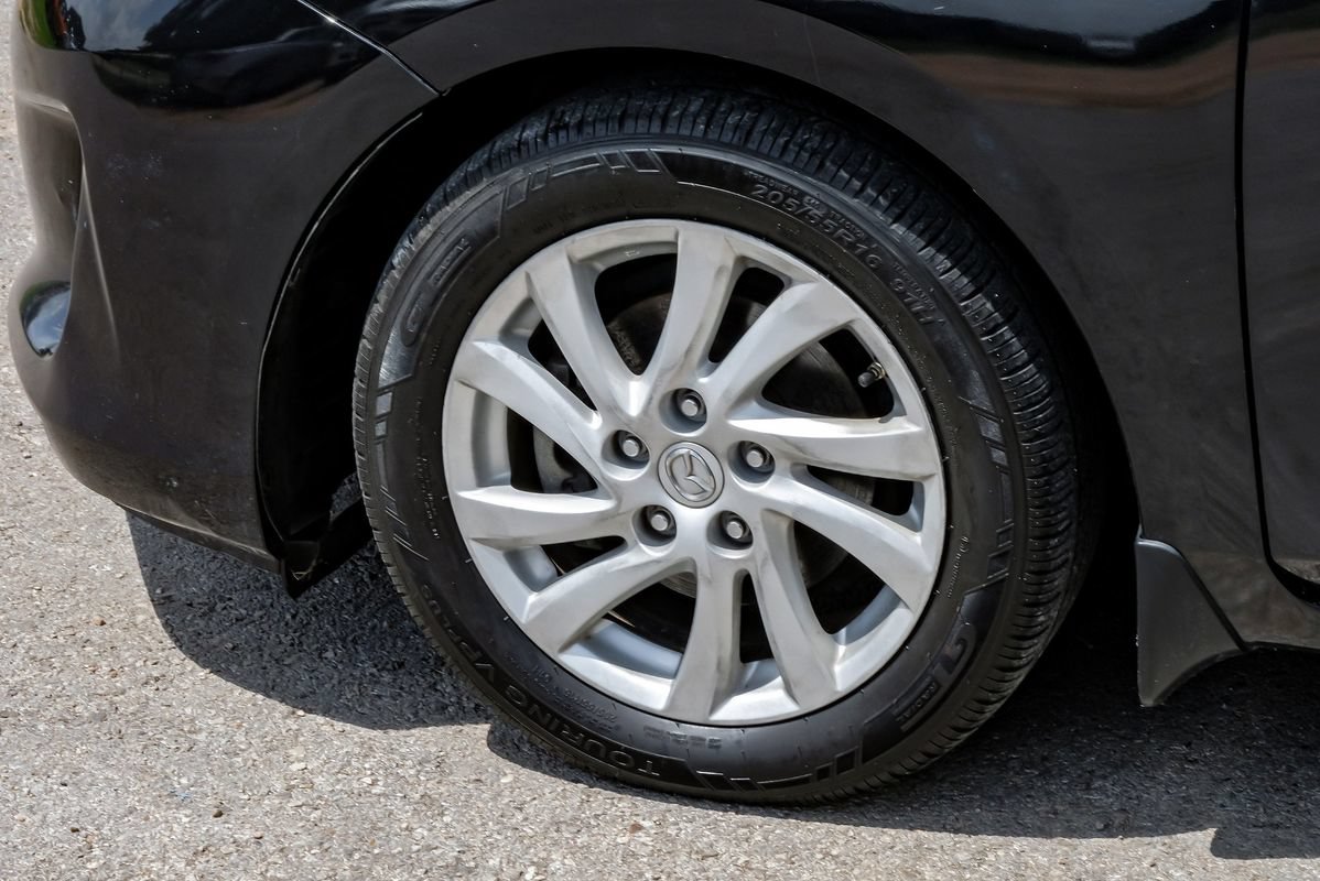 Used 2012 MAZDA MAZDA3 i Grand Touring w/ Tech Pkg FWD image 58