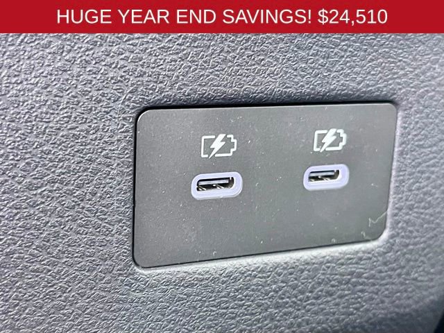 New 2025 Nissan Kicks SR AWD/4WD image 29
