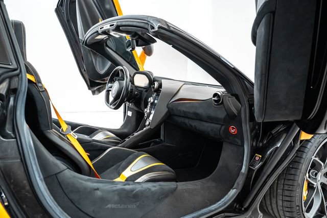 Used 2020 McLaren 720S Performance image 33