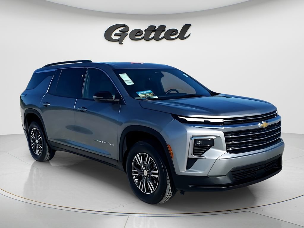 Certified 2025 Chevrolet Traverse LT FWD image 7