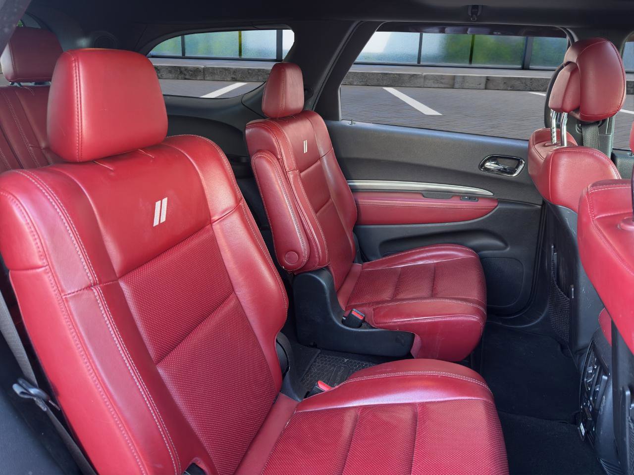 Used 2019 Dodge Durango R/T w/ Technology Group AWD/4WD image 13