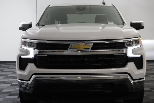 Used 2024 Chevrolet Silverado 1500 LT AWD/4WD image 21