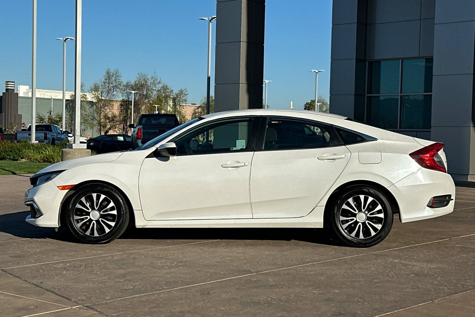 Used 2020 Honda Civic LX image 7