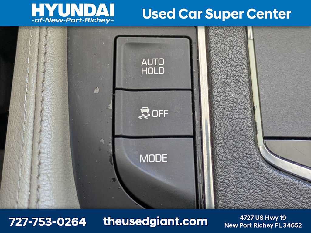 Used 2018 Cadillac CT6 Luxury AWD/4WD image 32