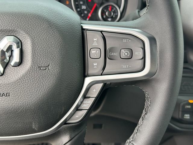 New 2026 RAM 2500 Big Horn AWD/4WD image 14