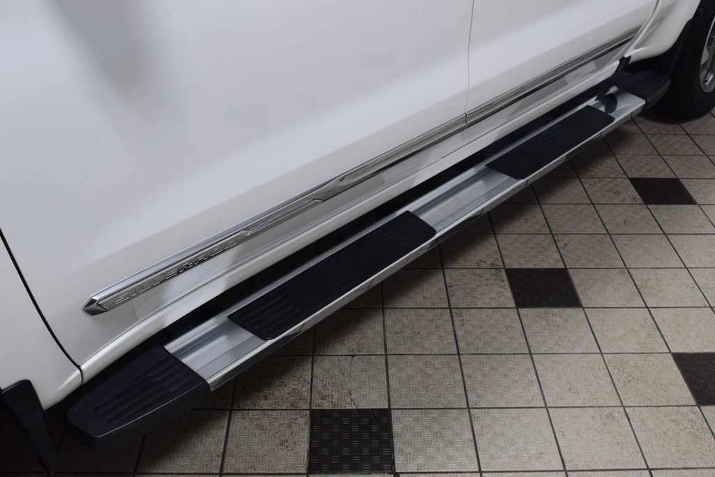 Used 2024 Chevrolet Silverado 1500 High Country w/ High Country Premium Package image 30