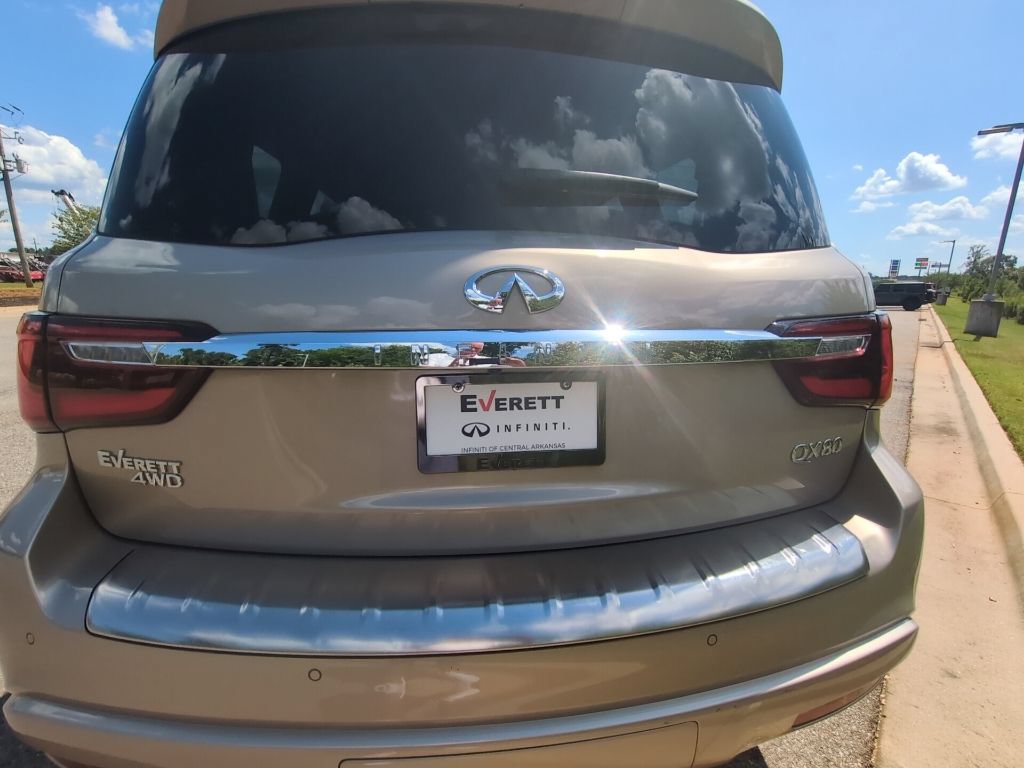 Used 2023 INFINITI QX80 Sensory w/ Cargo Package AWD/4WD image 6