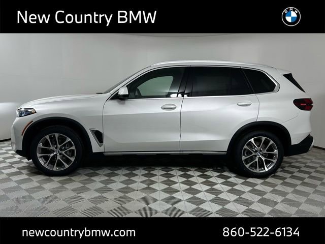 New 2026 BMW X5 xDrive40i w/ Climate Comfort Package image 4