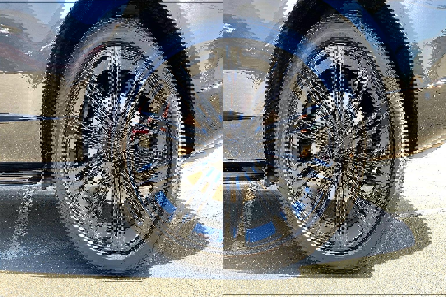 New 2026 Land Rover Range Rover Long Wheelbase Autobiography image 18