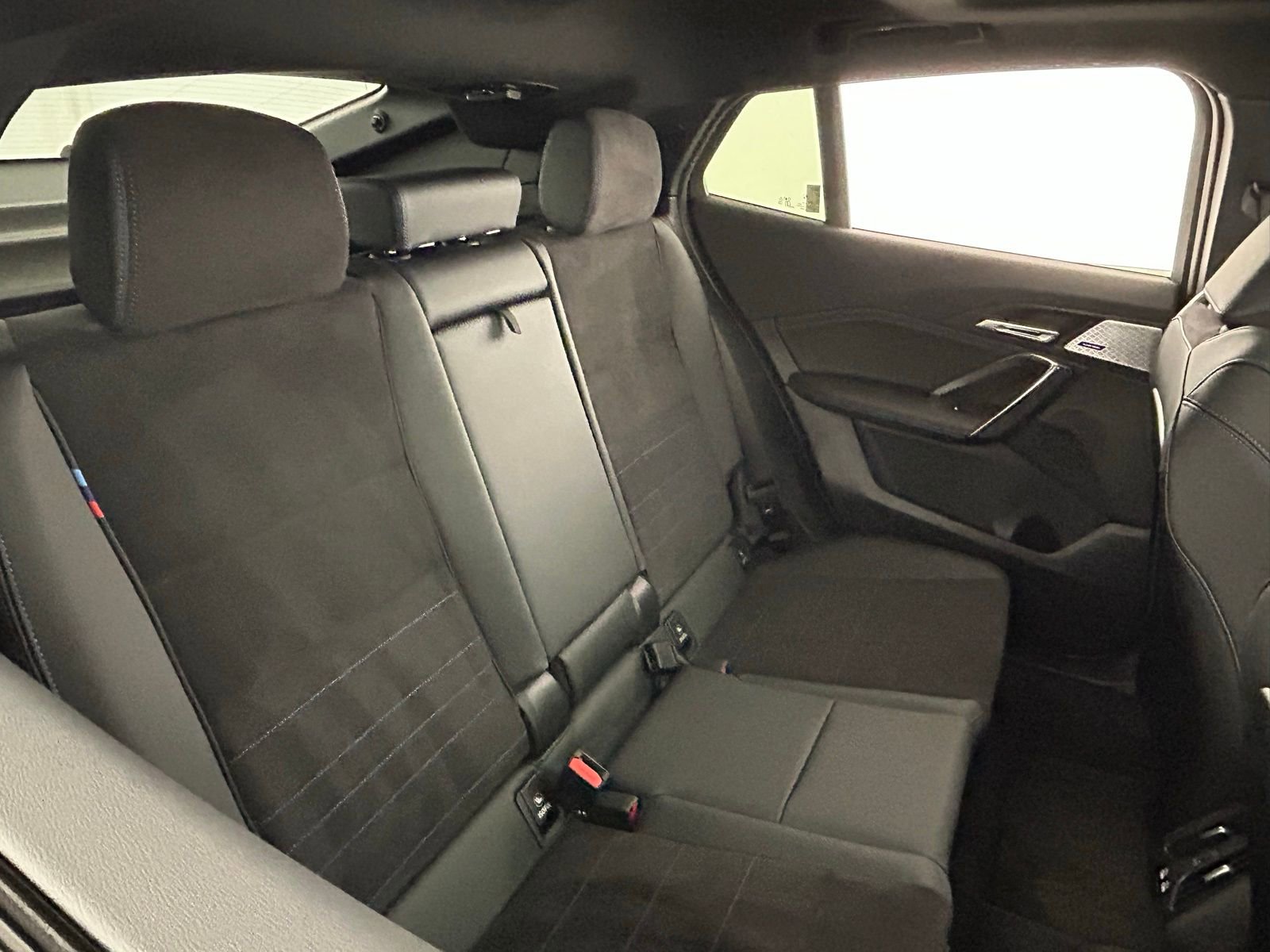 Used 2025 BMW X2 M35i image 38
