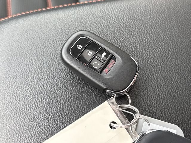 Certified 2025 Honda CR-V Sport-L image 11