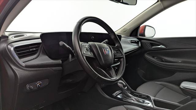 Used 2024 Buick Encore GX Preferred FWD image 23
