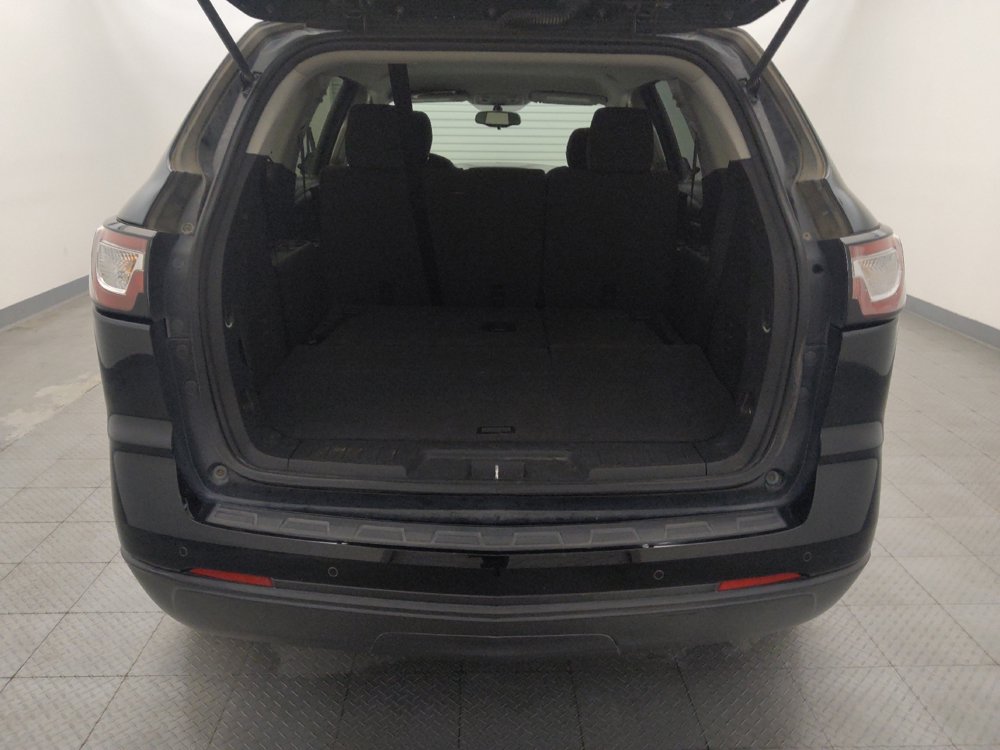 Used 2017 Chevrolet Traverse LT w/ Style and Technology Package FWD image 29