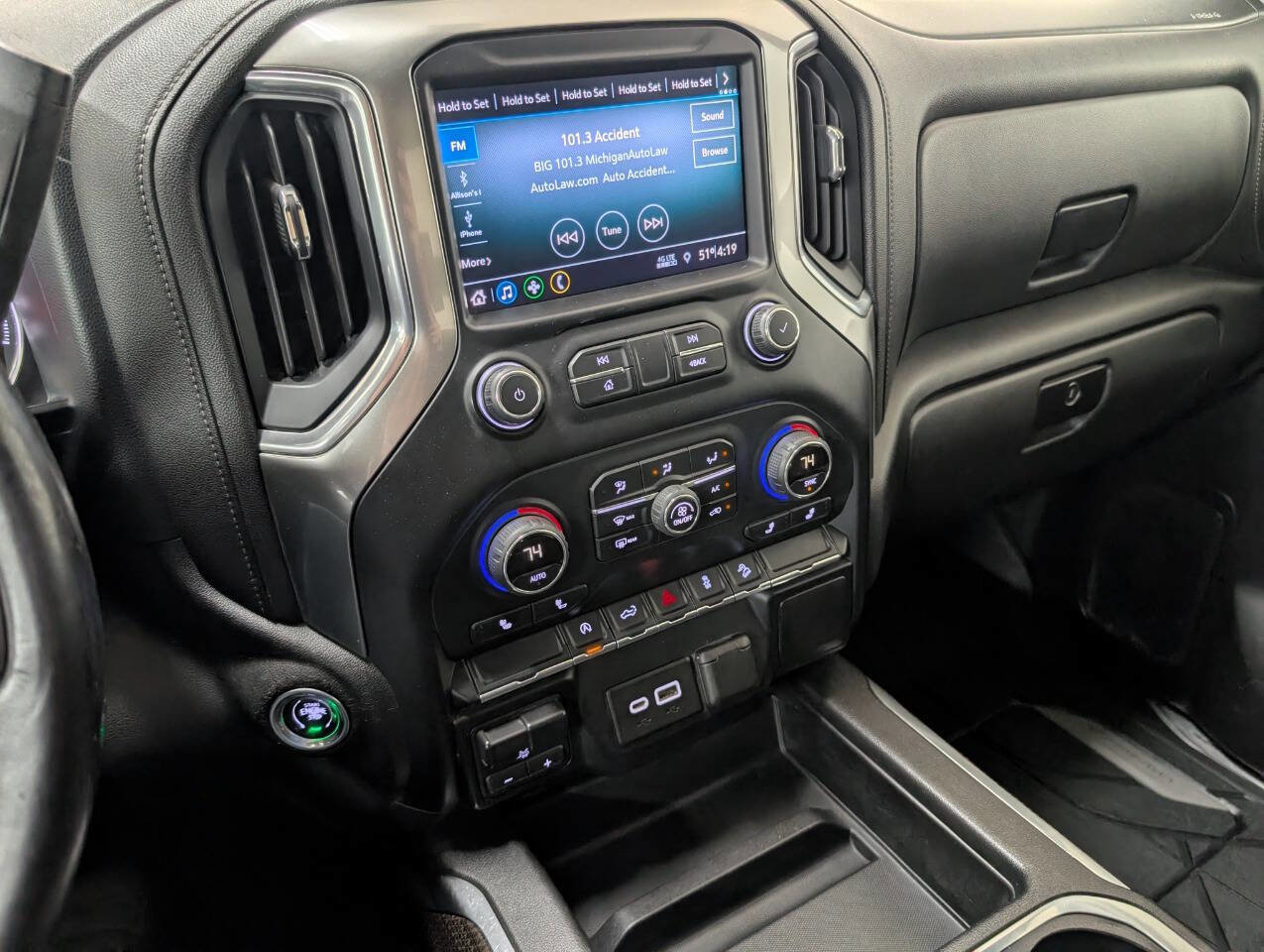 Used 2019 Chevrolet Silverado 1500 LT Trail Boss AWD/4WD image 10