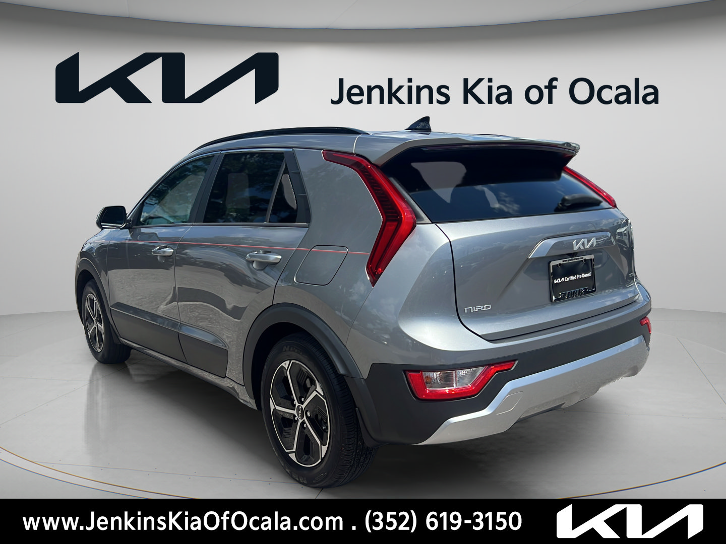 Certified 2024 Kia Niro LX FWD image 5