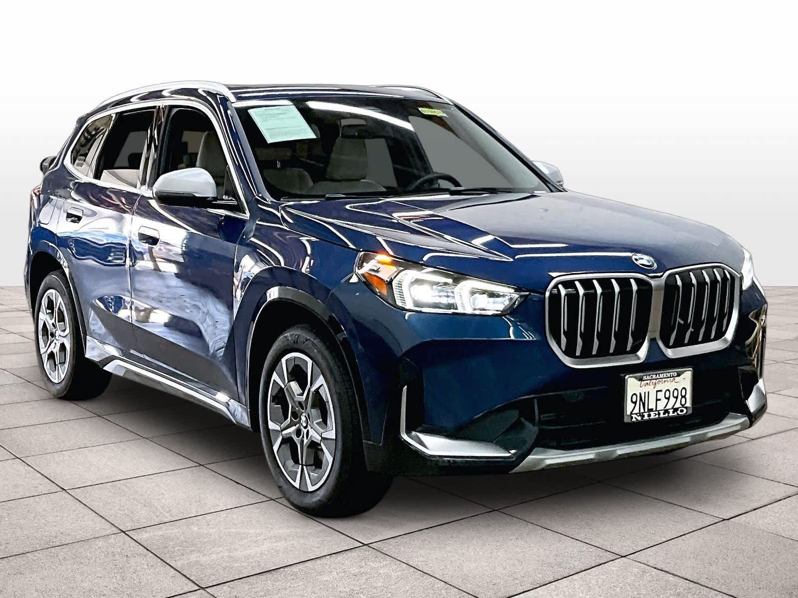 Used 2023 BMW X1 xDrive28i w/ Convenience Package AWD/4WD image 2