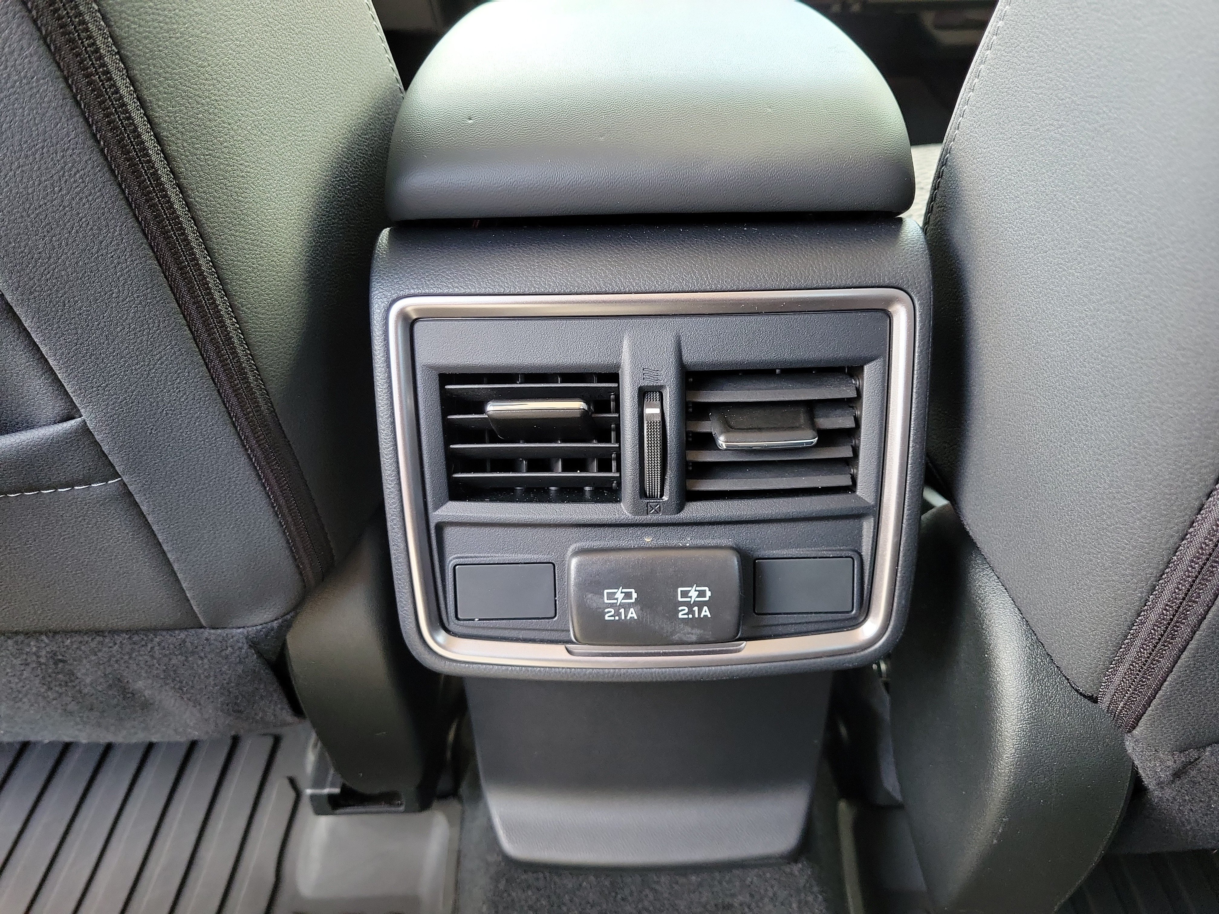 Certified 2024 Subaru Forester Premium AWD/4WD image 15