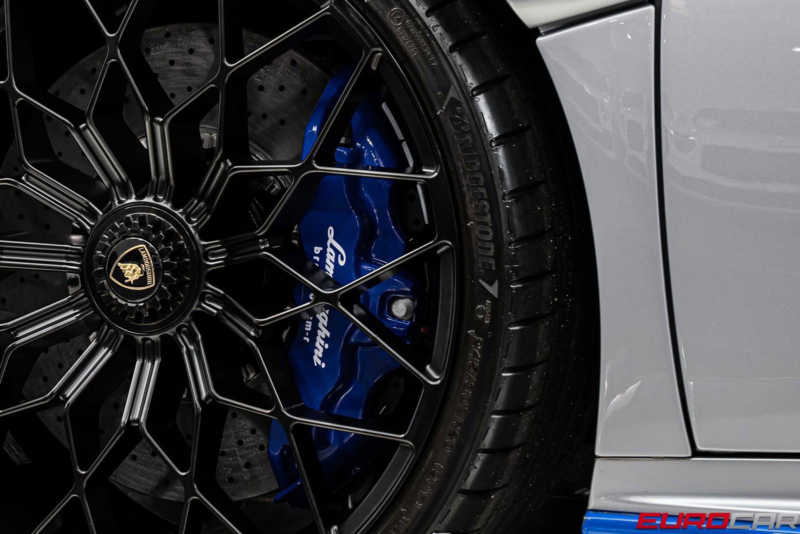 Used 2023 Lamborghini Huracan STO image 28