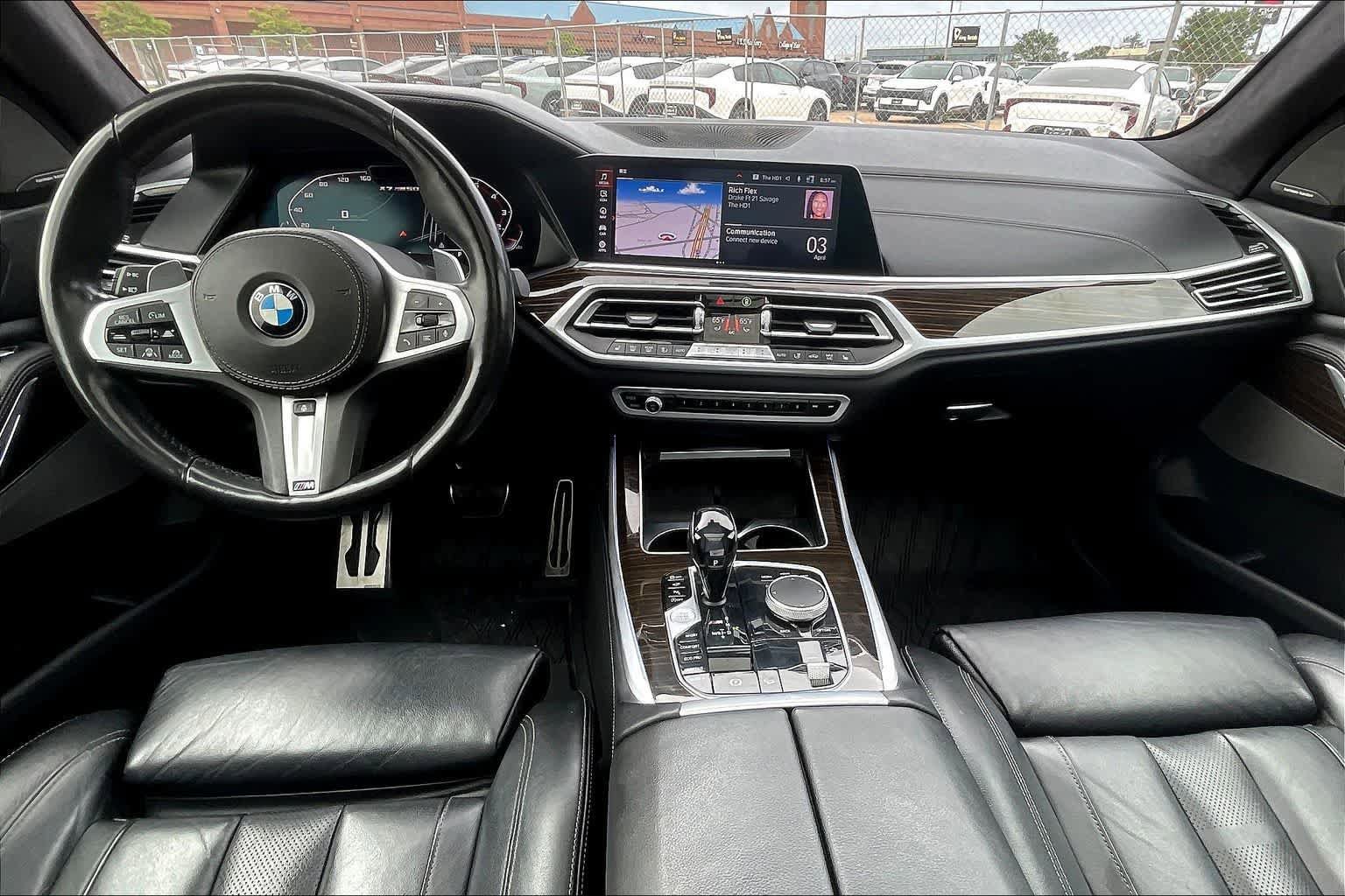 Used 2020 BMW X7 M50i image 10