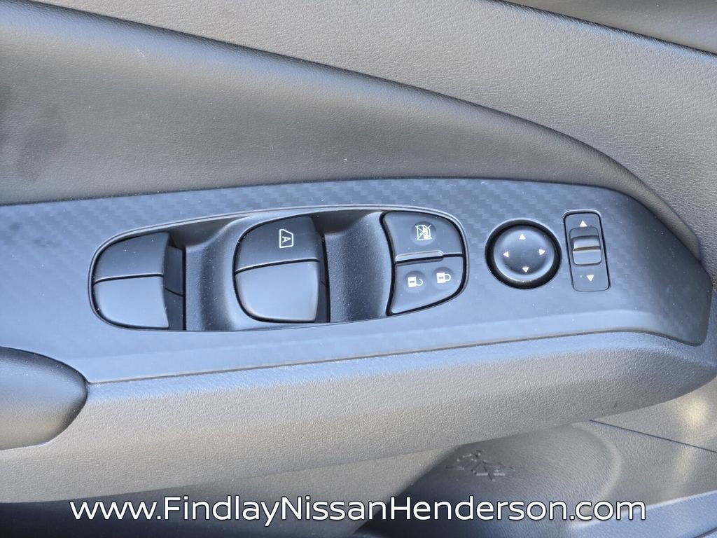 Used 2025 Nissan Altima 2.5 S FWD image 20