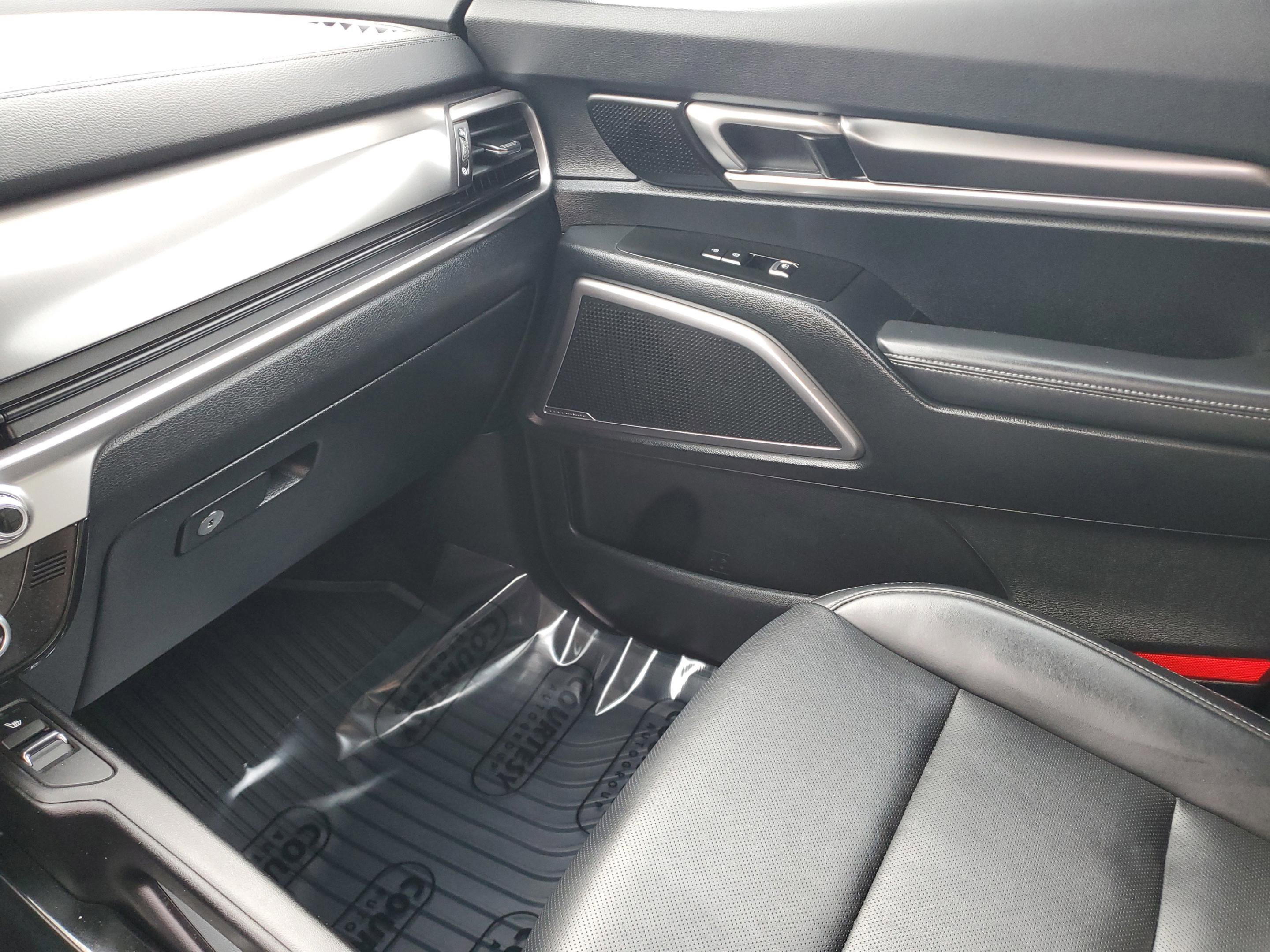 Certified 2025 Kia Telluride S image 23