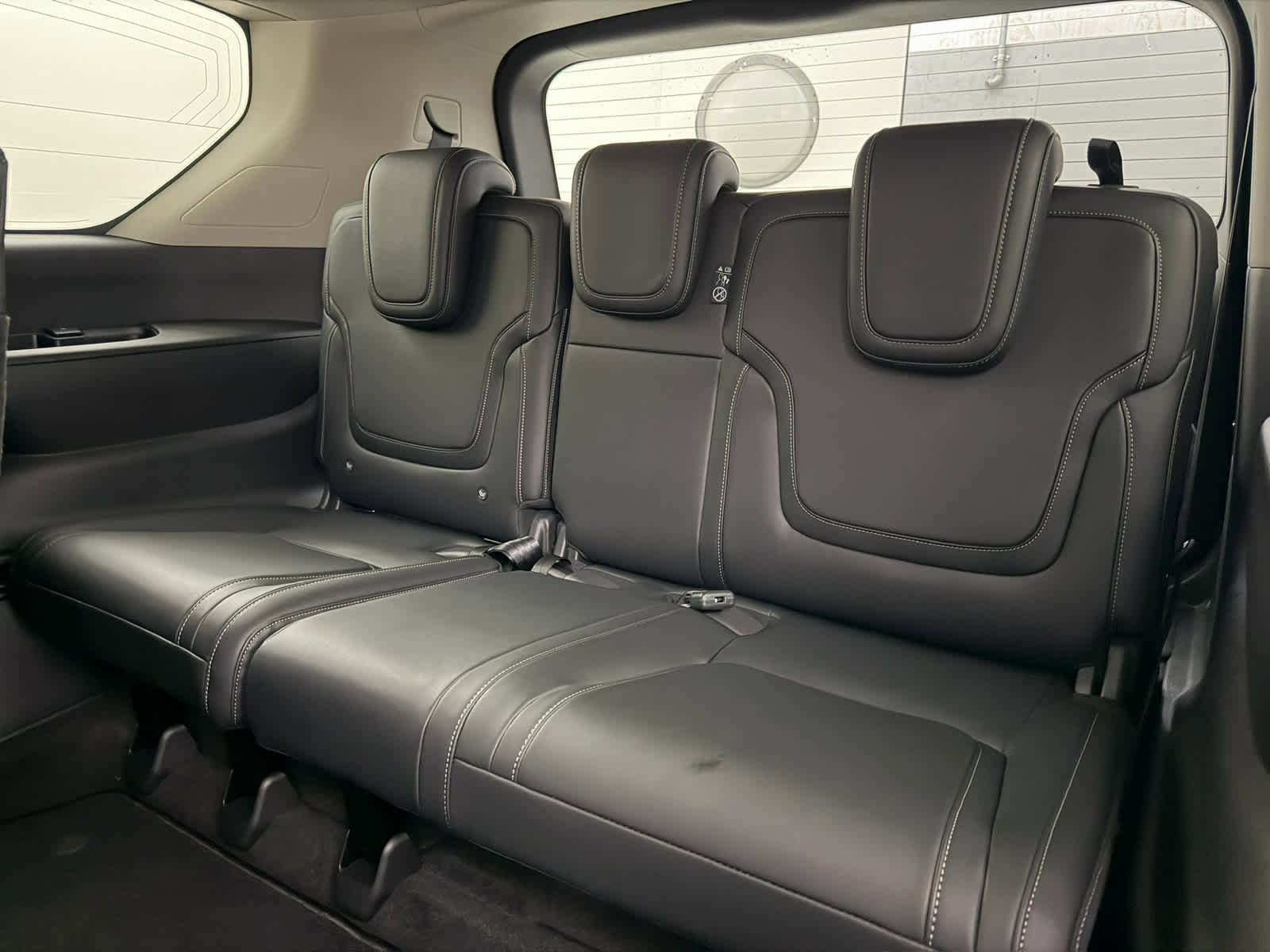 New 2026 Nissan Armada SV image 11