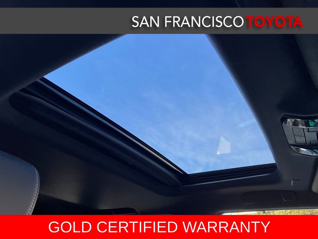 Certified 2024 Toyota Land Cruiser image 23