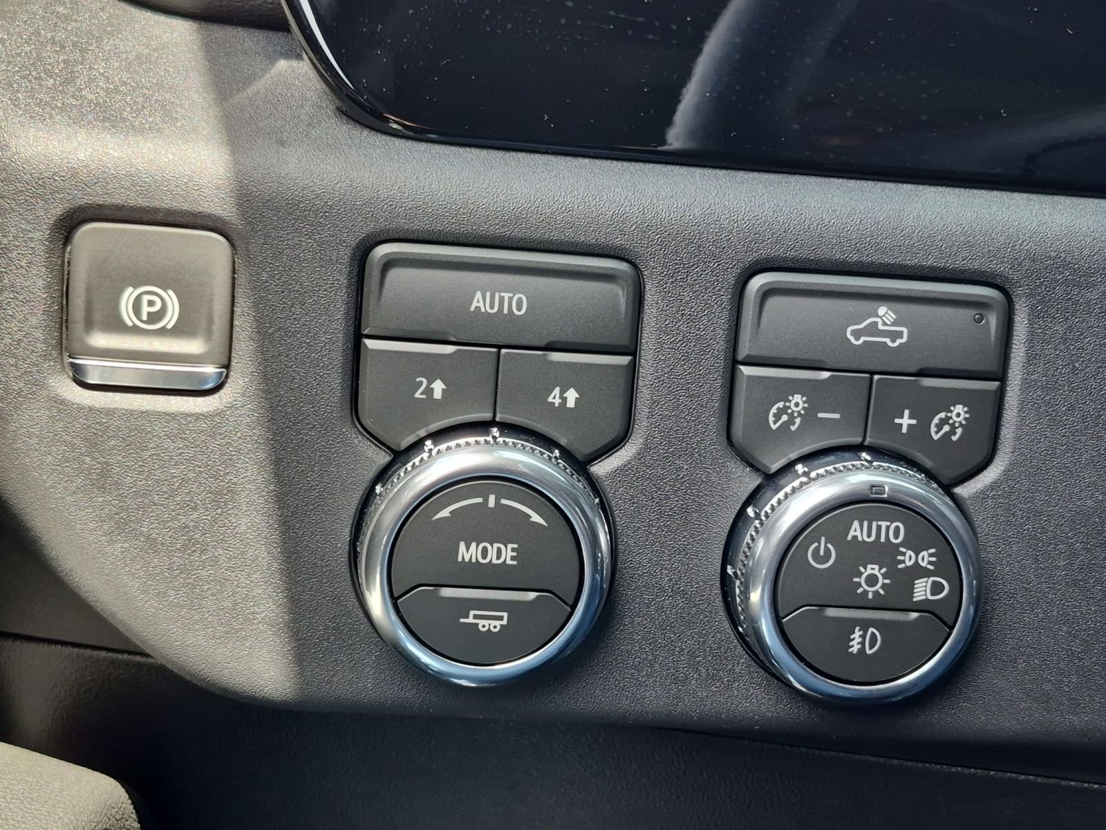 New 2026 GMC Sierra 1500 Elevation AWD/4WD image 17