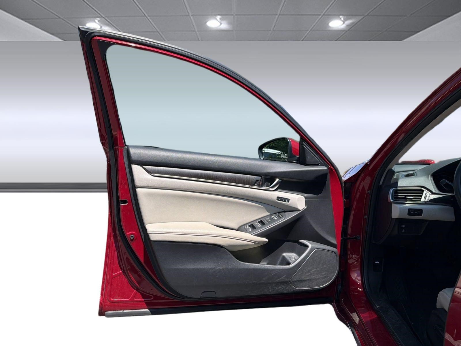 Used 2019 Honda Accord EX-L image 13