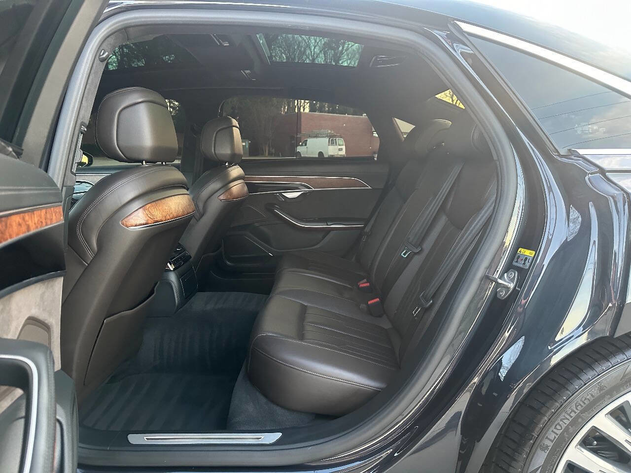 Used 2019 Audi A8 L 3.0T w/ Executive Package image 7