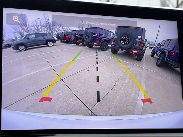 Certified 2025 Jeep Compass Limited image 19