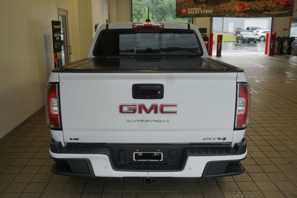 Used 2021 GMC Canyon AT4 w/ Driver Alert Package AWD/4WD image 16