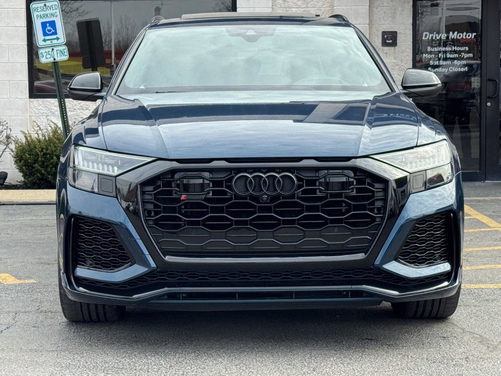 Used 2021 Audi RS Q8 w/ Black Optic Package image 23