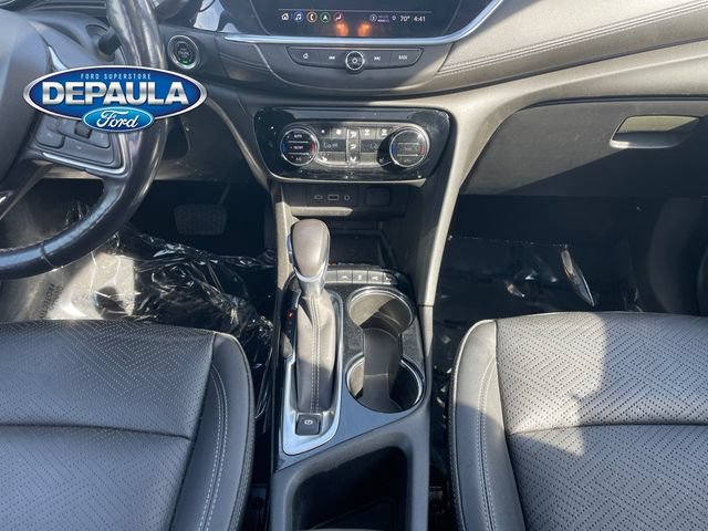 Used 2021 Buick Encore GX Essence w/ Advanced Technology Package FWD image 14