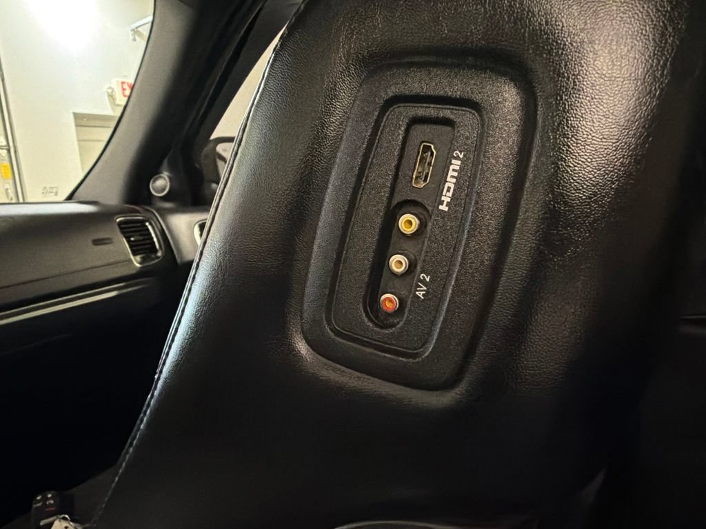 Used 2018 Dodge Durango R/T w/ Technology Group AWD/4WD image 33
