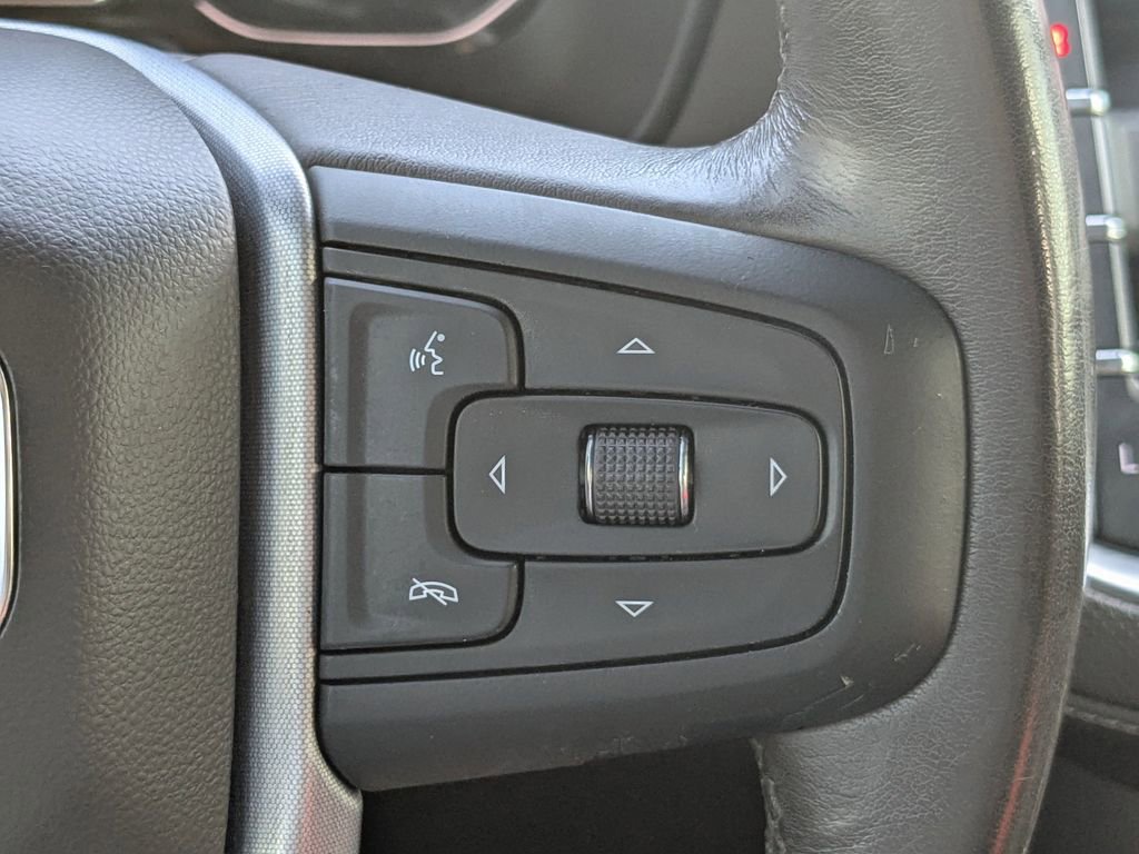 Used 2021 GMC Yukon XL SLT w/ SLT Premium Package image 35