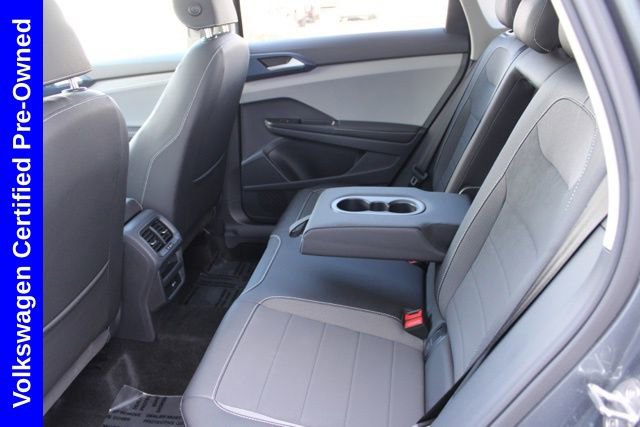 Used 2024 Volkswagen Taos SE image 24