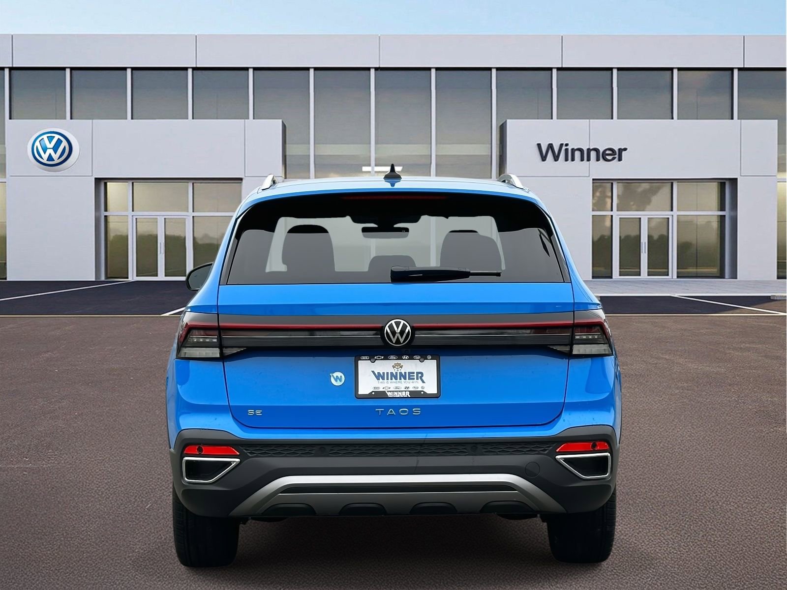 New 2026 Volkswagen Taos SE image 4