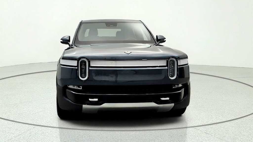 Used 2022 Rivian R1T Adventure AWD/4WD image 2