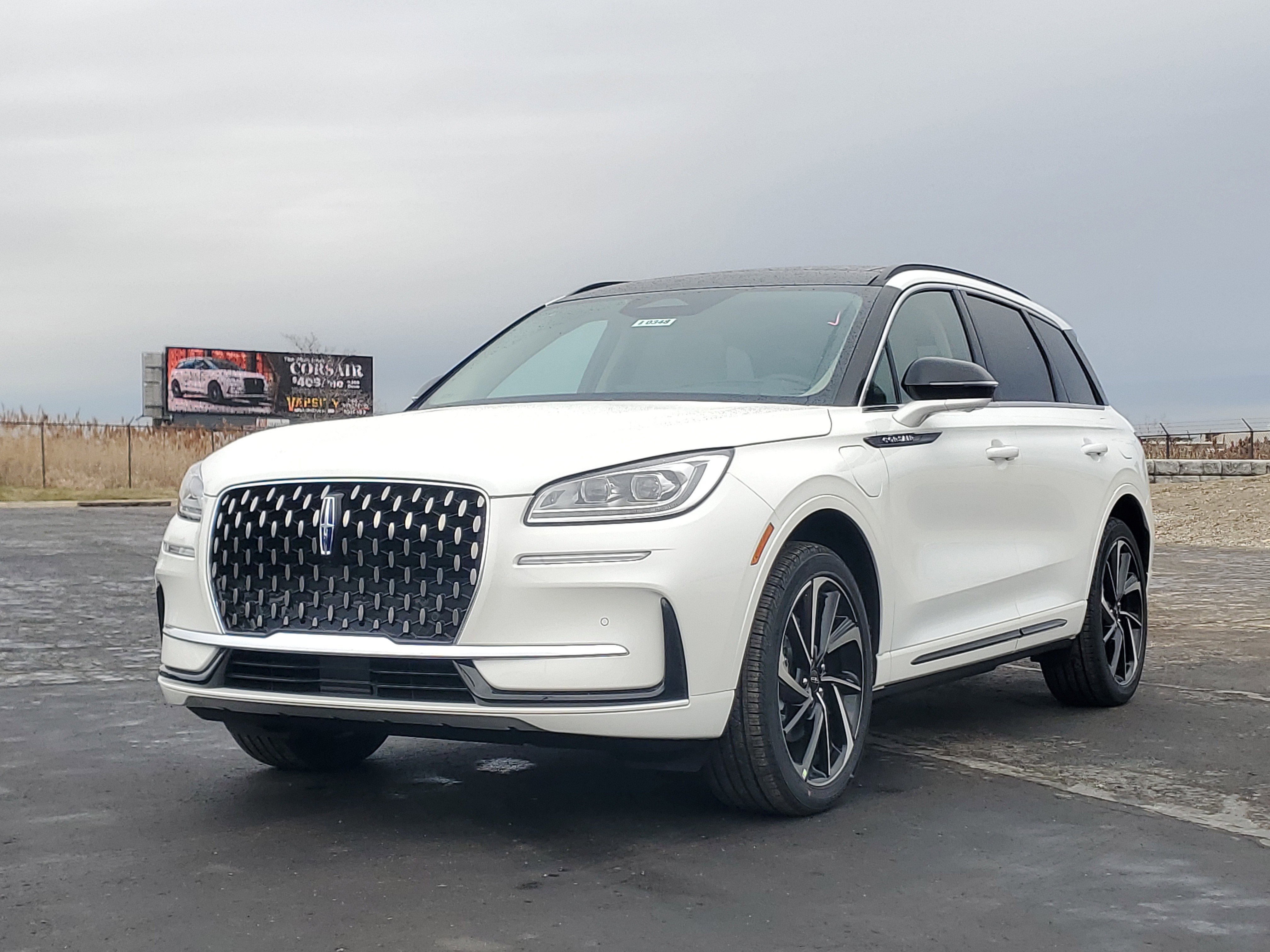 New 2026 Lincoln Corsair Grand Touring image 2