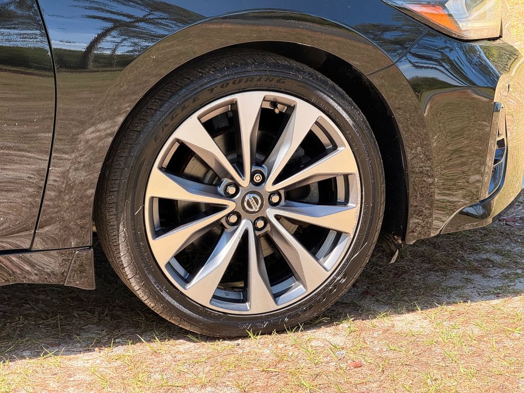 Used 2021 Nissan Maxima Platinum FWD image 10