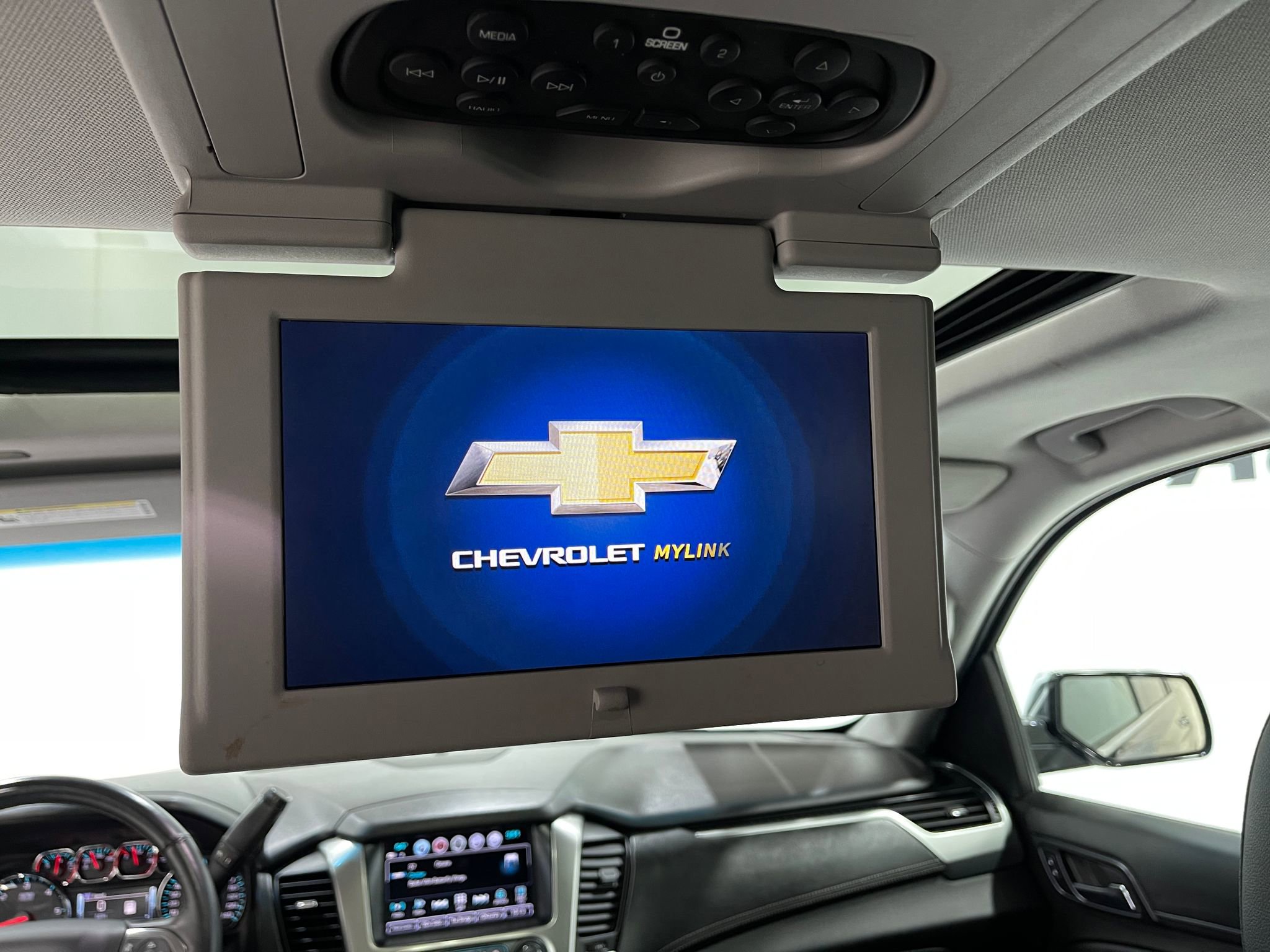 Used 2018 Chevrolet Tahoe Premier AWD/4WD image 12
